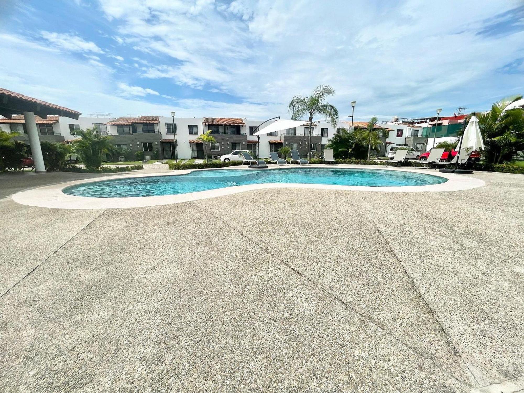 Сasa de vacaciones Modern Pool Side 3 Bedroom House, Puerto Vallarta