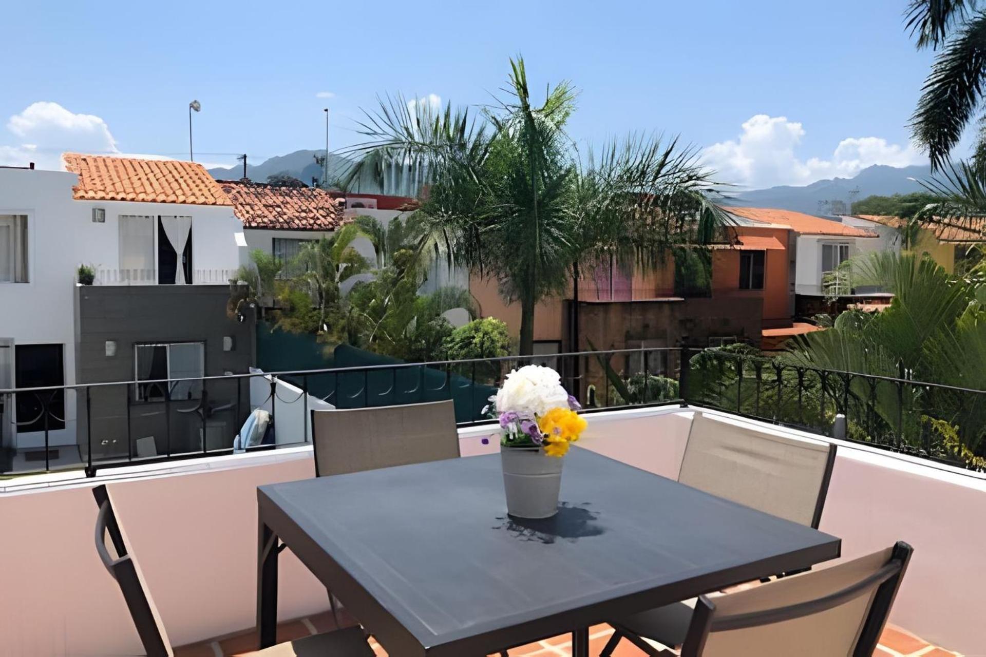 Сasa de vacaciones Modern Pool Side 3 Bedroom House, Puerto Vallarta